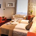 Plenus Boutique Hotel